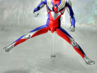 0403tiga013開脚.jpg