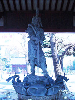 010.jpg